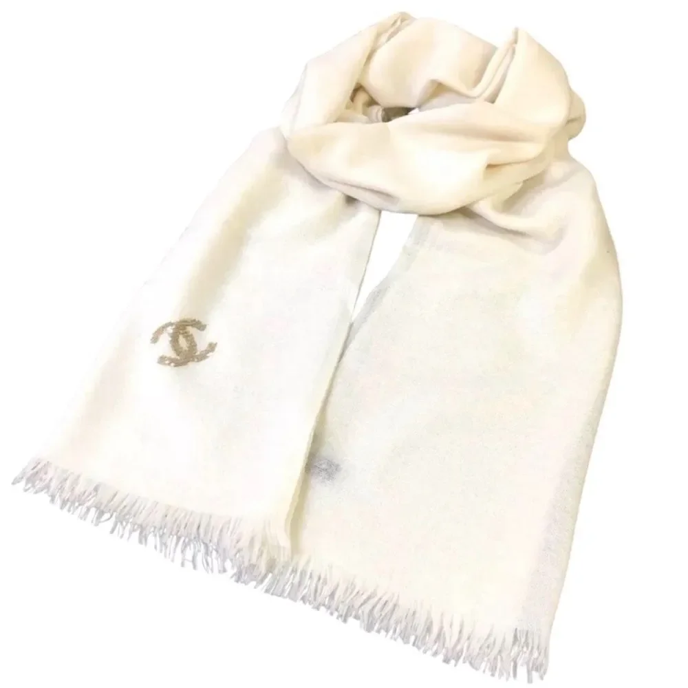 Auth Chanel 100% Creamy White Cashmere CC Gold Sequins Stole Scarf Muffler Wrap - Picture 3 of 11